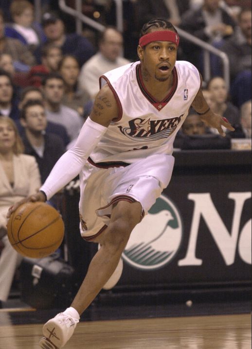 重庆铜梁龙总经理：明年中超主场有几个不同的选择，暂未确定（重庆铜梁龙总经理：明年中超主场多方案备选，尚未最终敲定）