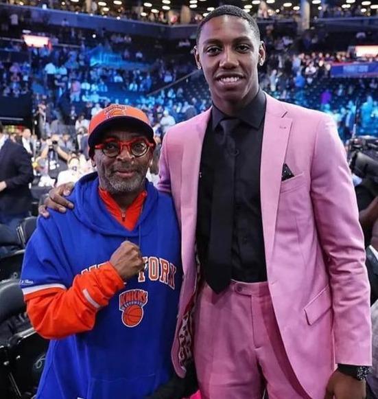 意杯国米5-1威尼斯晋级，小图拉姆双响，皮奥、博尼轰世界波（意杯：国米5-1大胜威尼斯晋级，小图拉姆梅开二度，皮奥、博尼轰世界波）