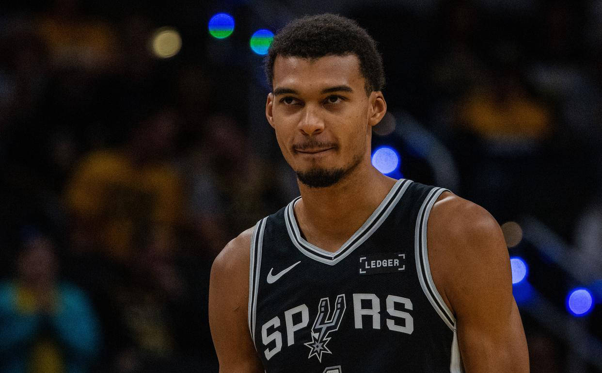 CBA球员伤病更新及赛季影响（CBA球员伤情最新进展与赛季走势影响）