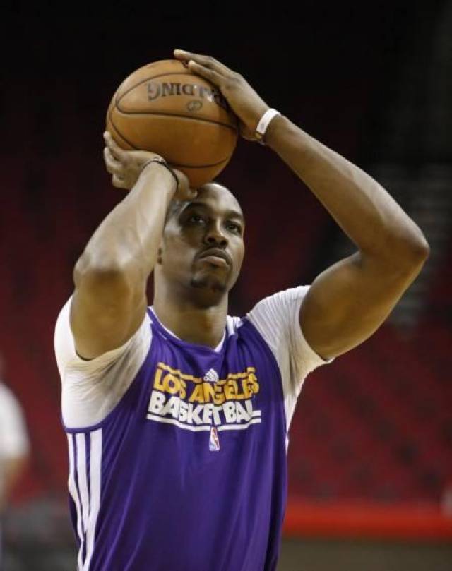 公牛篮板优势助力取胜（篮板优势成就公牛胜利）