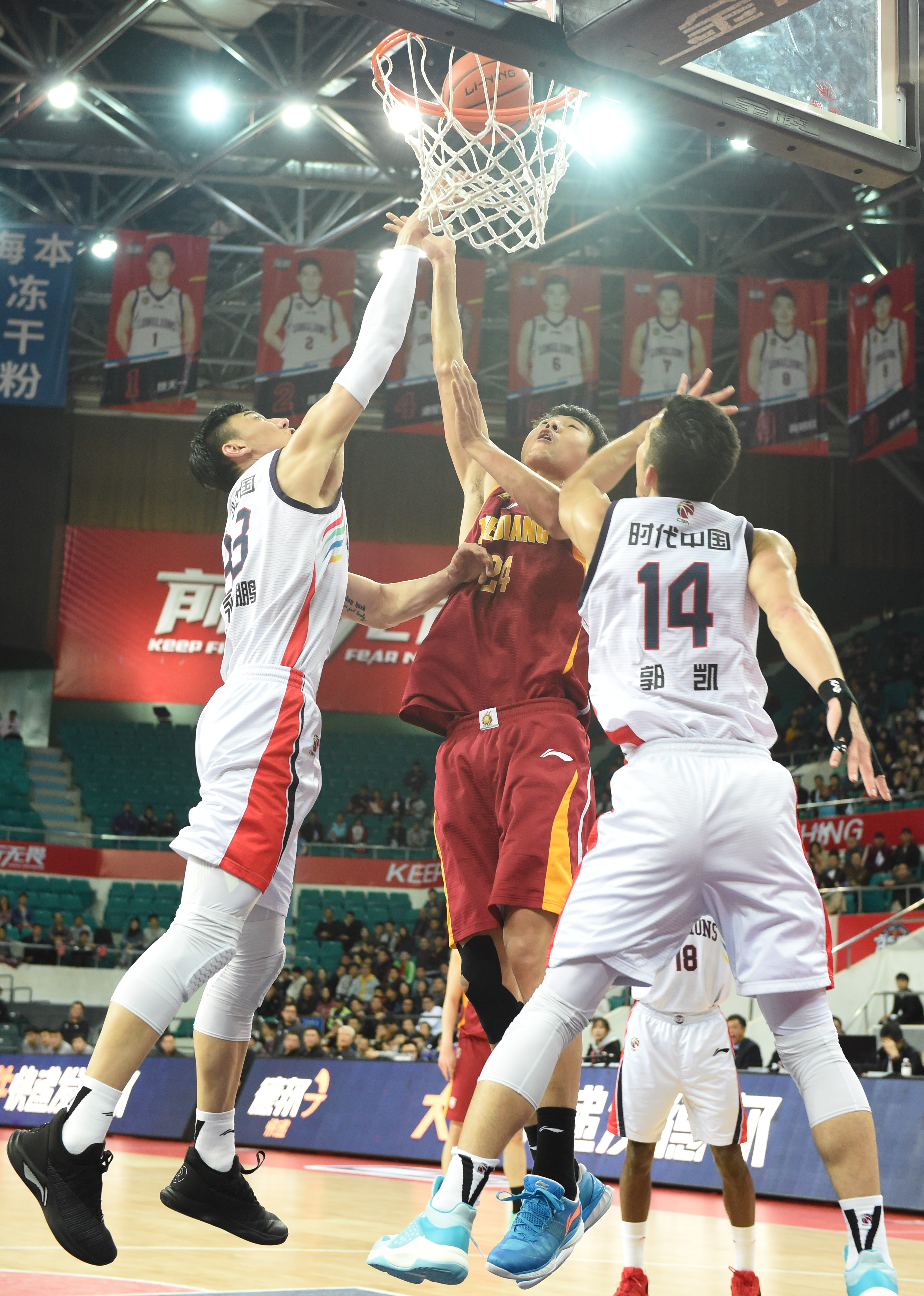 懂球帝12周年120大瞬间半决赛：梅西PK格策，武磊PK于大宝（懂球帝十二周年“120大瞬间”半决赛：梅西对决格策，武磊对垒于大宝）