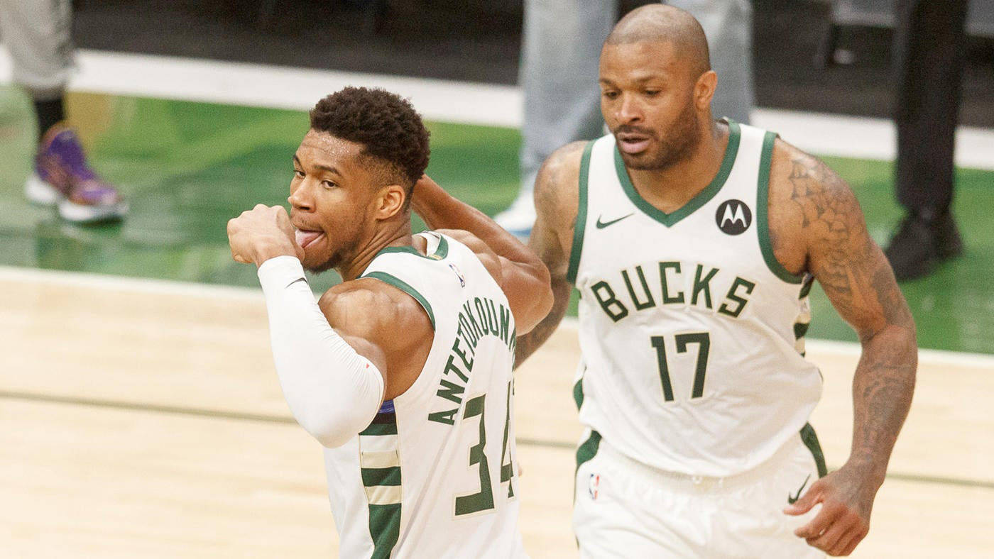 米体：将有一万名左右的那不勒斯球迷远征罗马，警方压力很大（米体：近万名那不勒斯球迷将赴罗马，警方面临重压）